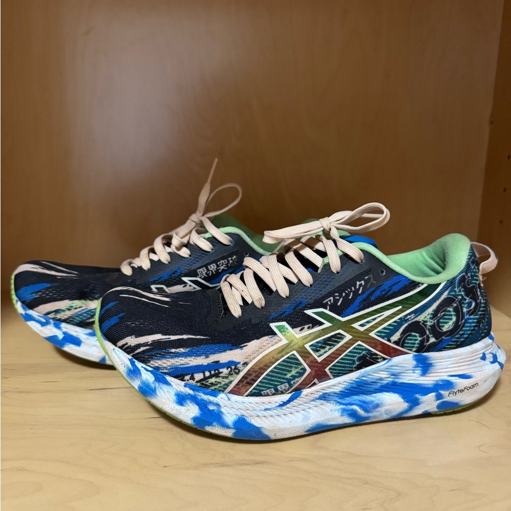 ASICS Noosa Tri 3 Running Sneakers
